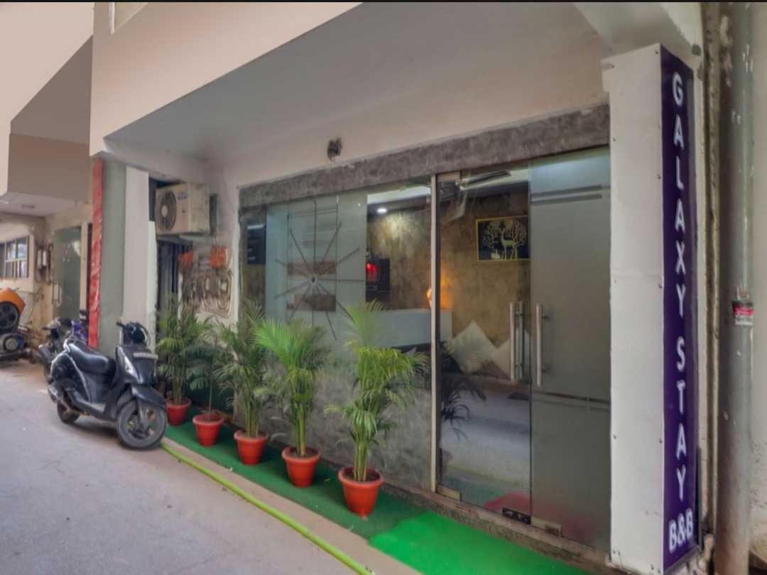 Hotel O Galaxy Stay New Delhi Luaran gambar